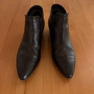 Black Aquatalia Boots- size 8